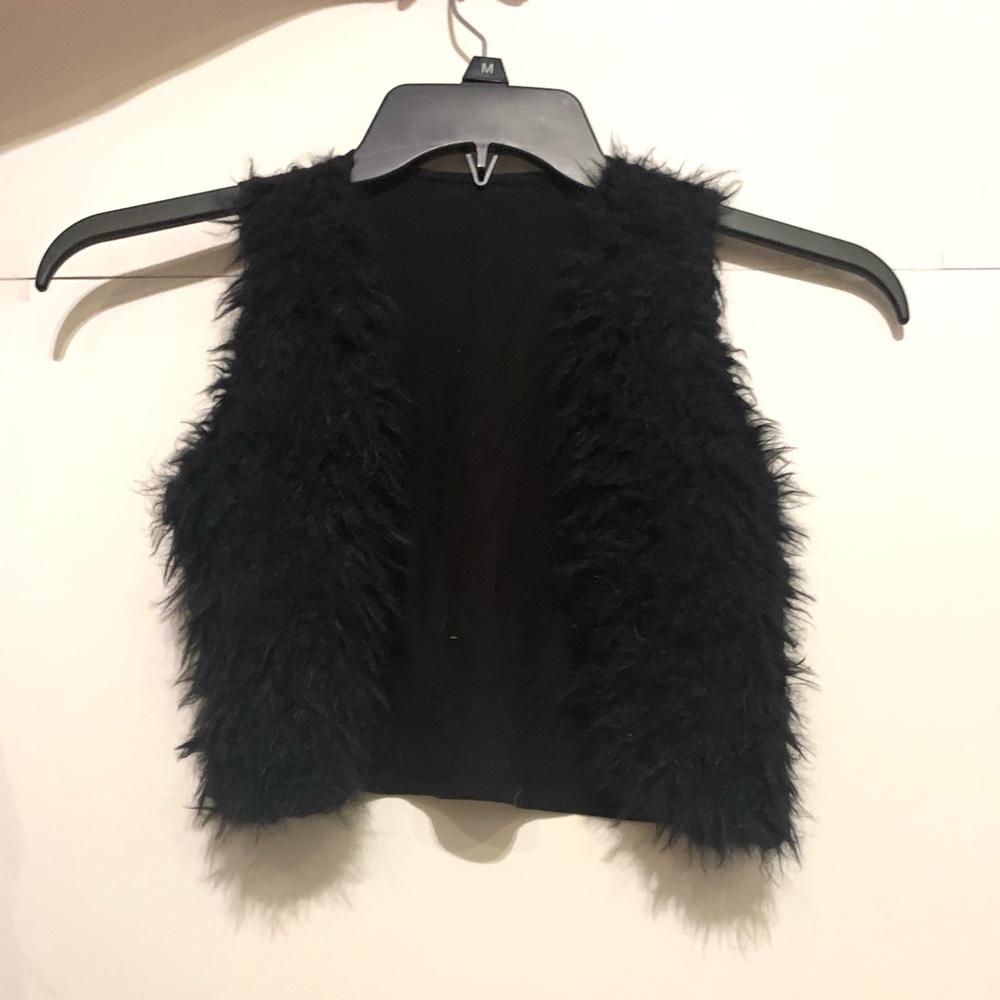 Kids black justice faux fur vest